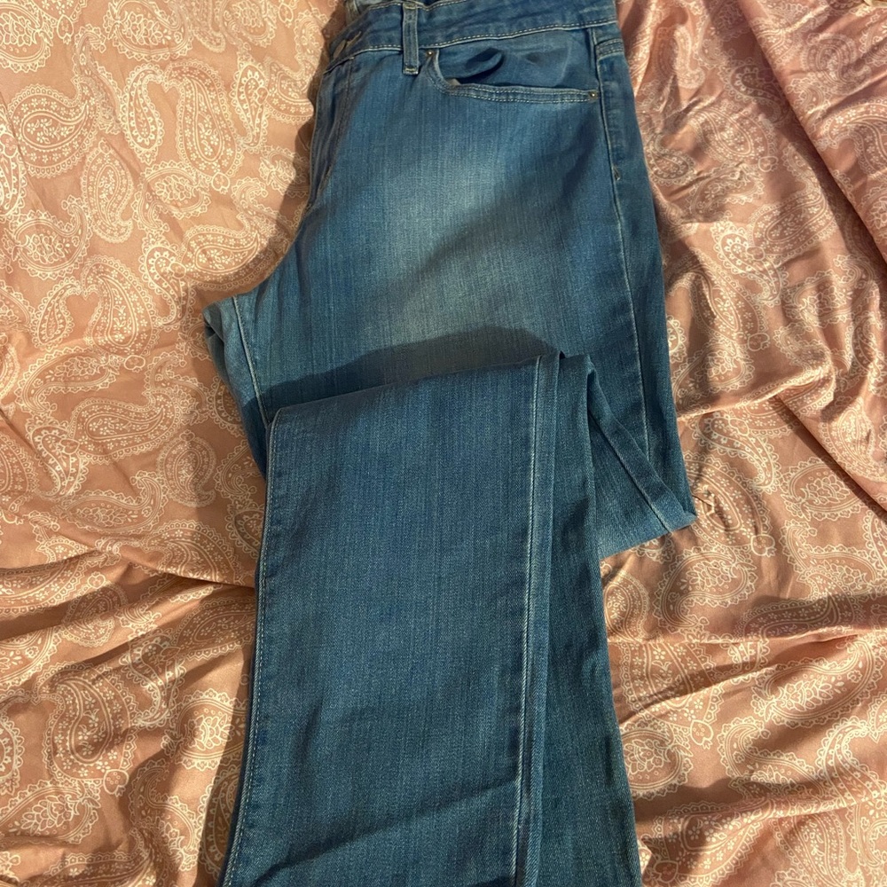 Jeans - Picture 3 of 3